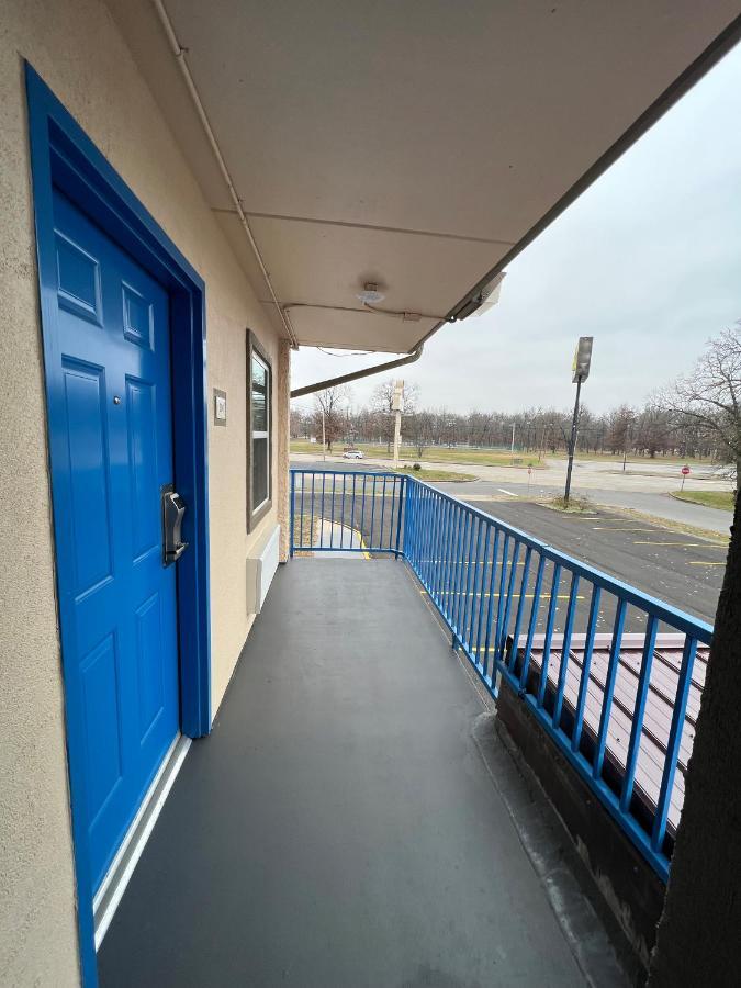 Super 8 By Wyndham Paducah I-24 Exit 4 Hotel Bagian luar foto
